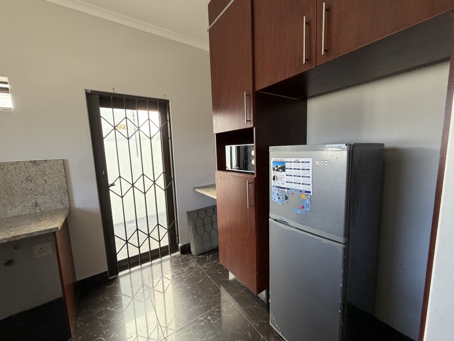 4 Bedroom Property for Sale in Parklands North Western Cape